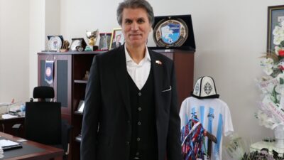 - Türkiye Curling Federasyonu Başkanı Kenan Şebin:
- "Karışık çiftler ve