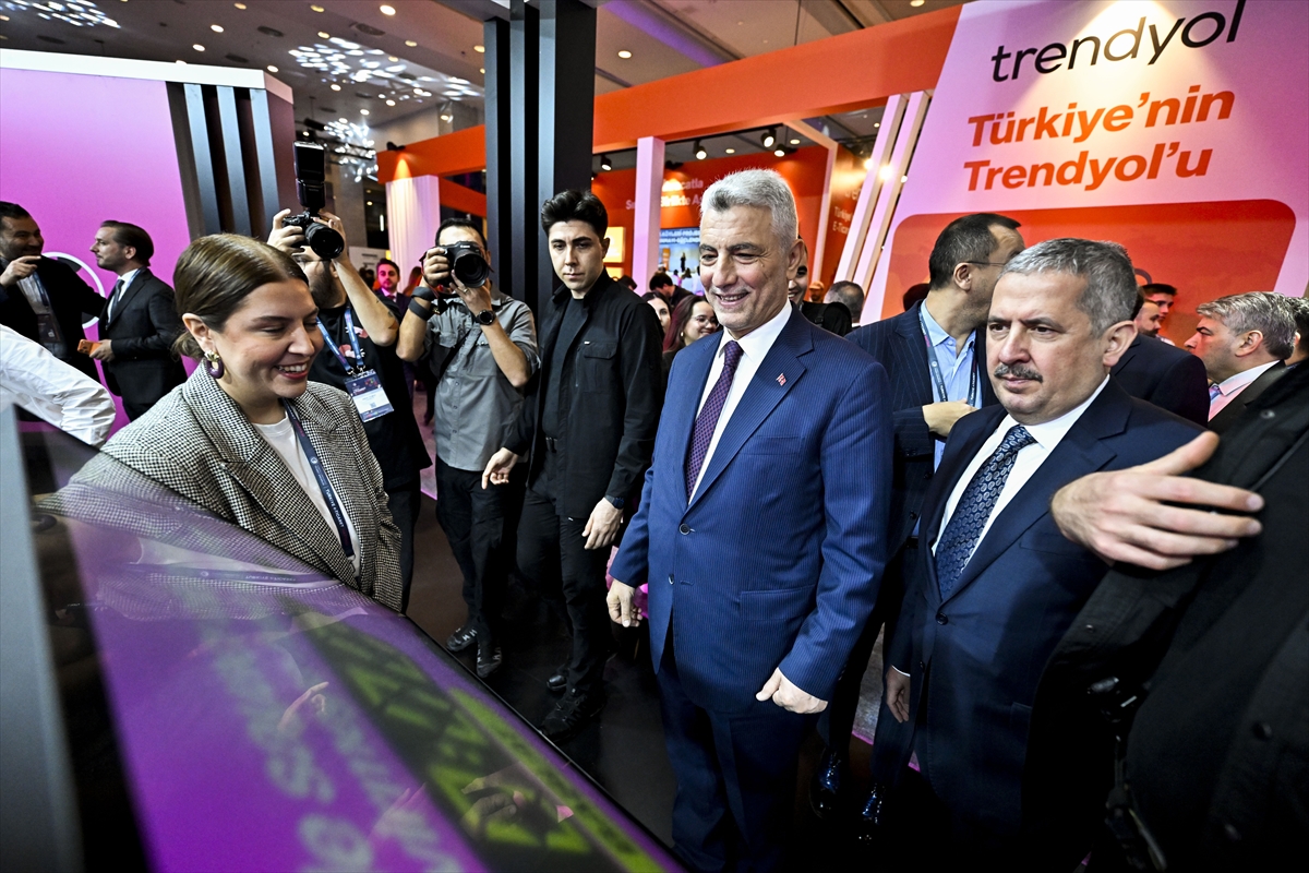 - TOBB Başkan Yardımcısı Tamer Kıran:
- "IMF tahminlerine göre, 2025