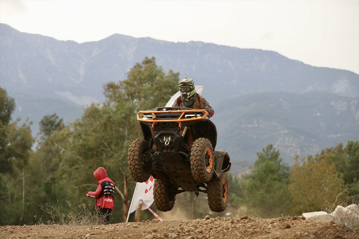 MUĞLA (AA) – Türkiye Enduro ve ATV Şampiyonası'nın 3. ayak