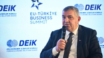 - "Rumların ilişkileri iyileştirme konusunda samimi olduklarını düşünmüyorum. Asıl niyetleri