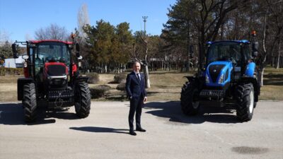 - TürkTraktör Şirket Lideri Matthieu Sejourne:
- "Liderliğimizi güçlendiren vizyonumuzu çiftçilerimizle