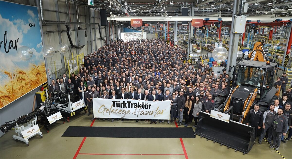 - TürkTraktör Şirket Lideri Matthieu Sejourne:
- "Yerli üretim gücümüzle hem