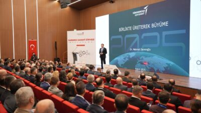 - TUSAŞ Genel Müdürü Mehmet Demiroğlu:
- "Ürettiğimiz parçaların bugün yüzde