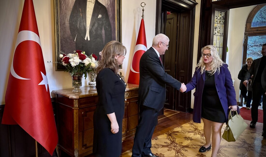 SOFYA (AA) – Türkiye Cumhuriyeti'nin kurucusu Büyük Önder Mustafa Kemal