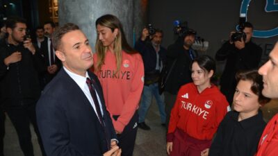 BALIKESİR (AA) – Çeşitli branşlarda dereceye girerek Balıkesir'in adını dünyaya