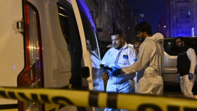 İSTANBUL (AA) – Ümraniye'de bir kişi tartıştığı oğlunu ve erkek