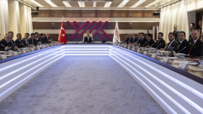 - YÖK Başkanı Prof. Dr. Erol Özvar:
- "Başarılı olan, isteyen