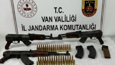 VAN (AA) – Van'ın Çaldıran ilçesinde düzenlenen silah kaçakçılığı operasyonunda
