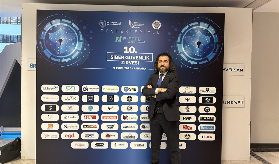 - Ankara Üniversitesi Öğretim Görevlisi Hamza Aytaç Doğanay:
- "Yapay zeka