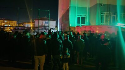 YOZGAT (AA) – Yozgat'ın Yerköy ilçesinde okul bahçesinde fenalaşan çocuk