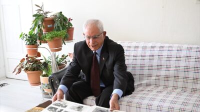 - Emekli ilkokul öğretmeni Bayram Peltek:
- "Yusuf sınıfta da gayet