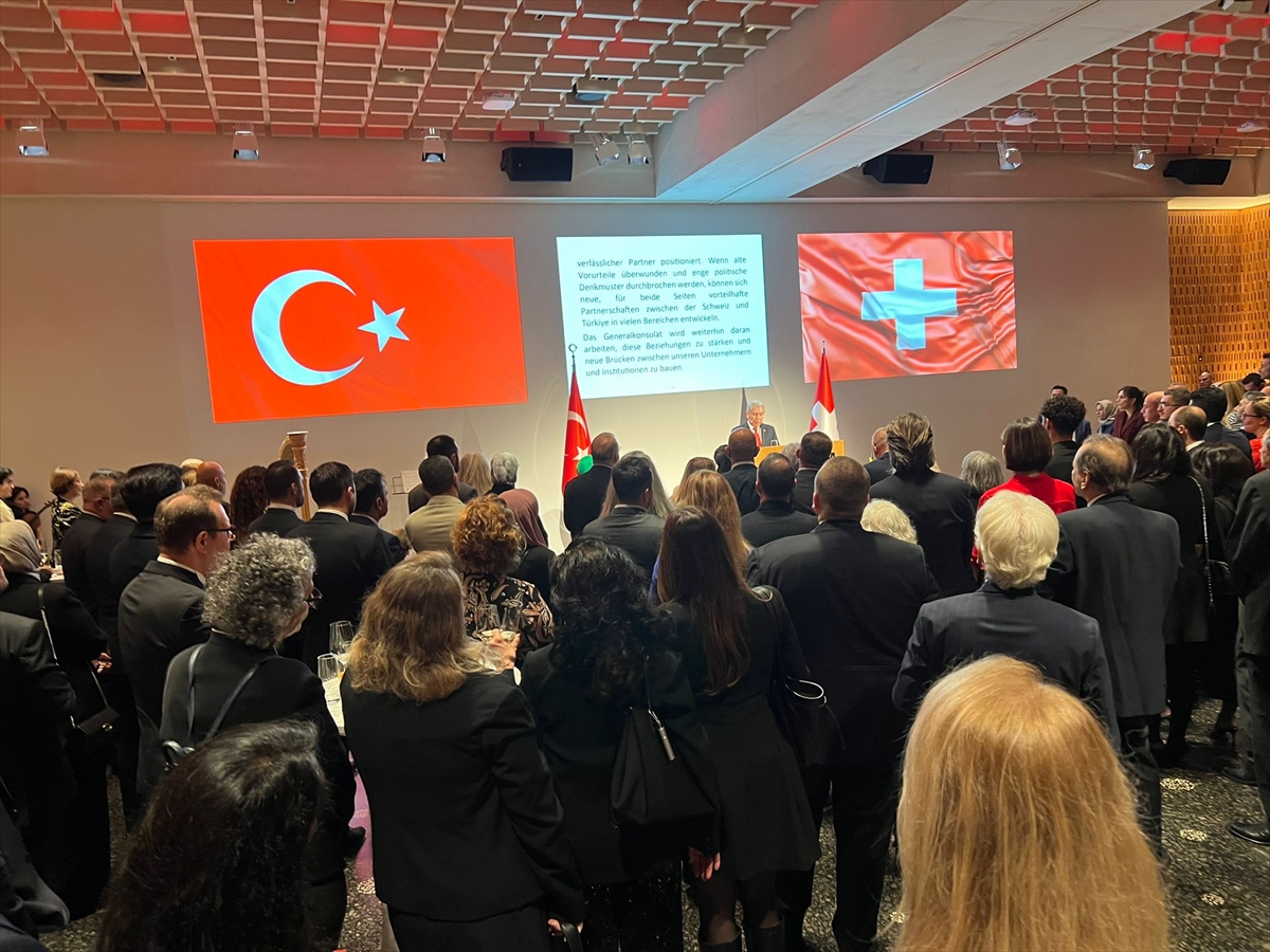 ZÜRİH (AA) – Türkiye Cumhuriyeti'nin kuruluşunun 102. yıl dönümü İsviçre'nin