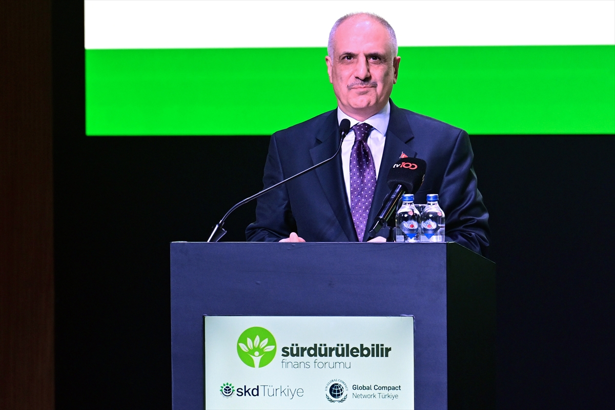 - Hazine ve Maliye Bakan Yardımcısı Osman Çelik:
- "Yeşil finans