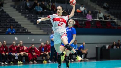 ANKARA (AA) – A Milli Kadın Hentbol Takımı, hazırlık kampında