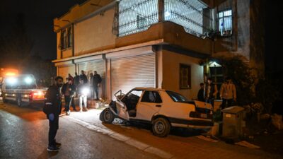 - Yaralanan 14 yaşındaki ehliyetsiz sürücü hastanede tedavi altına alındı