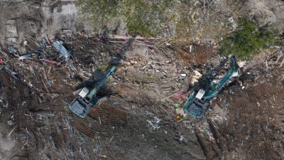 ADANA (AA) – Adana'da yıkımı tamamlanan Seyhan Baraj Gölü kıyısındaki