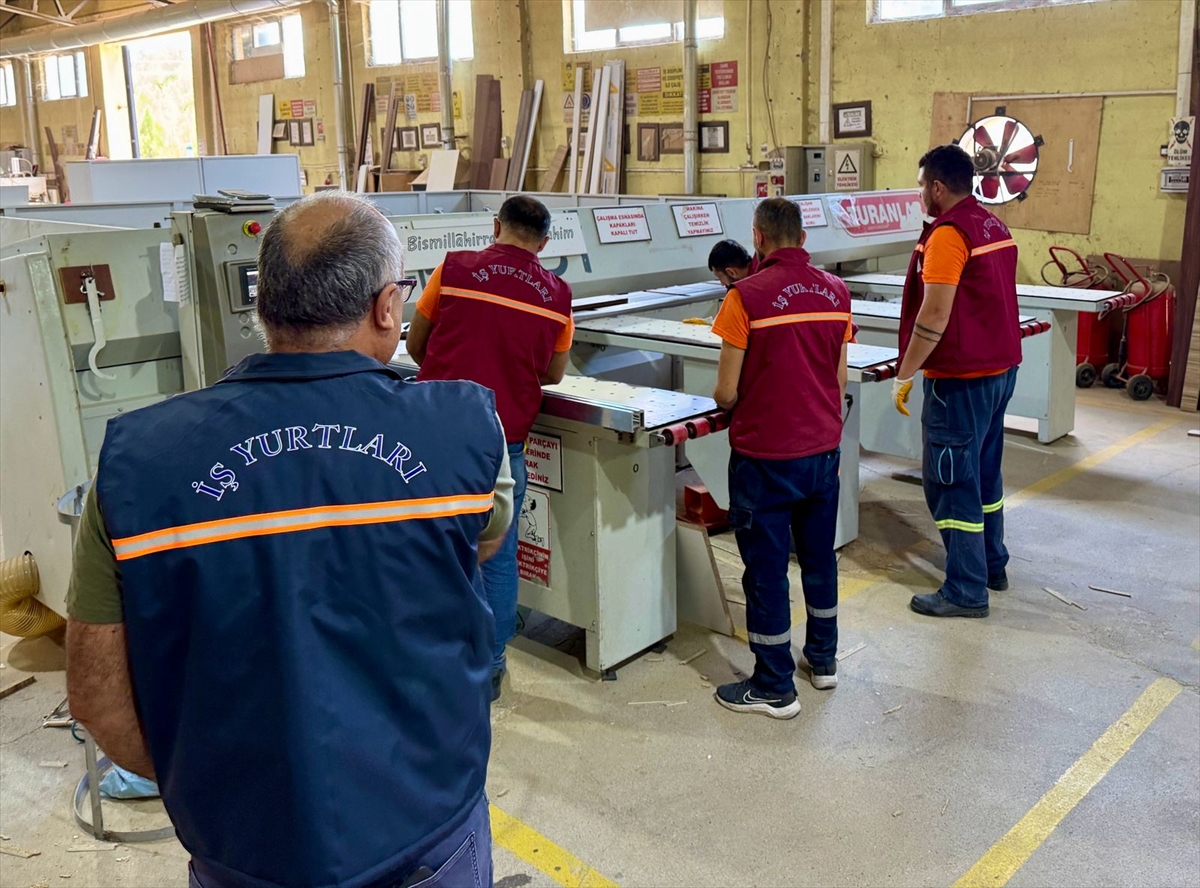 - Kırşehir Açık Ceza İnfaz Kurumu yerleşkesindeki toplam 2 bin