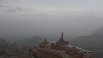 AĞRI (AA) – Ağrı'nın Doğubayazıt ilçesinde bulunan tarihi İshak Paşa