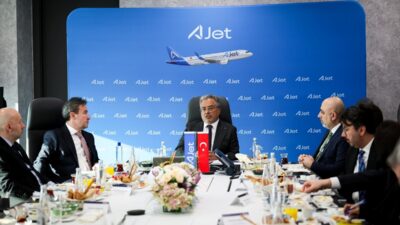 - AJet Yönetim Kurulu Başkanı Ahmet Bolat:
- "Türkiye'nin diş ve