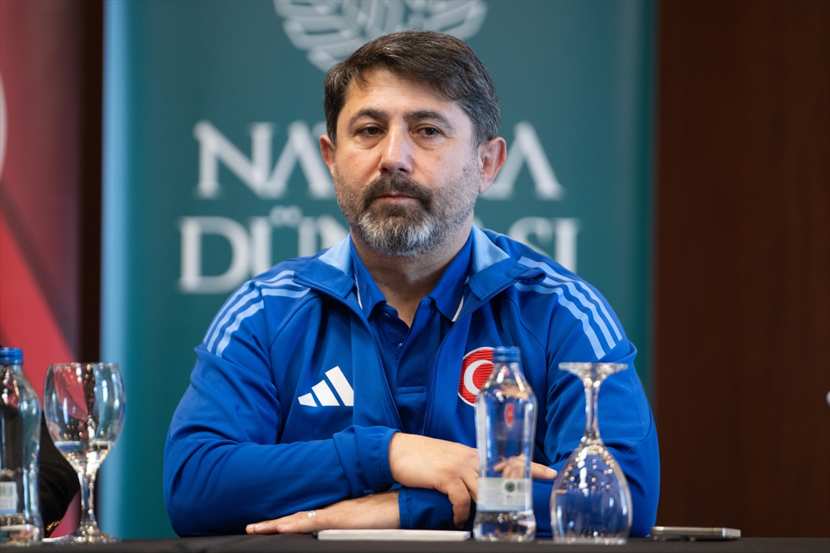 - Türkiye Bedensel Engelliler Spor Federasyonu Başkanı Alpaslan Erkoç:
- "Kosta