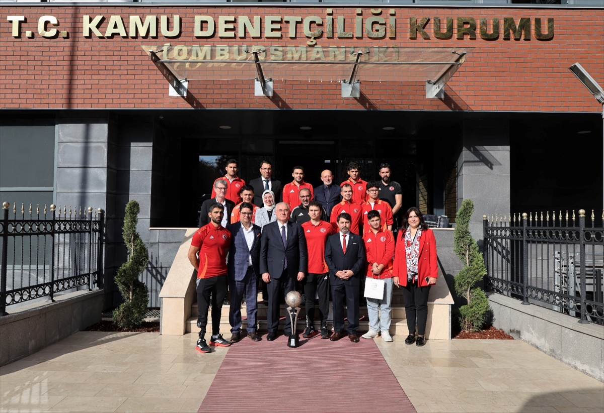 ANKARA (AA) – Kamu Başdenetçisi Mehmet Akarca, Türkiye Bedensel Engelliler