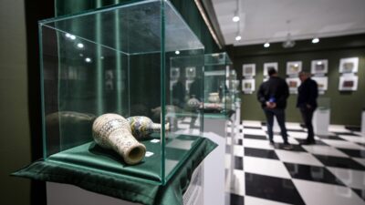 - Kozmetik Üreticileri ve Araştırmacıları Derneği Başkanı Levent Kahrıman:
- "Şu