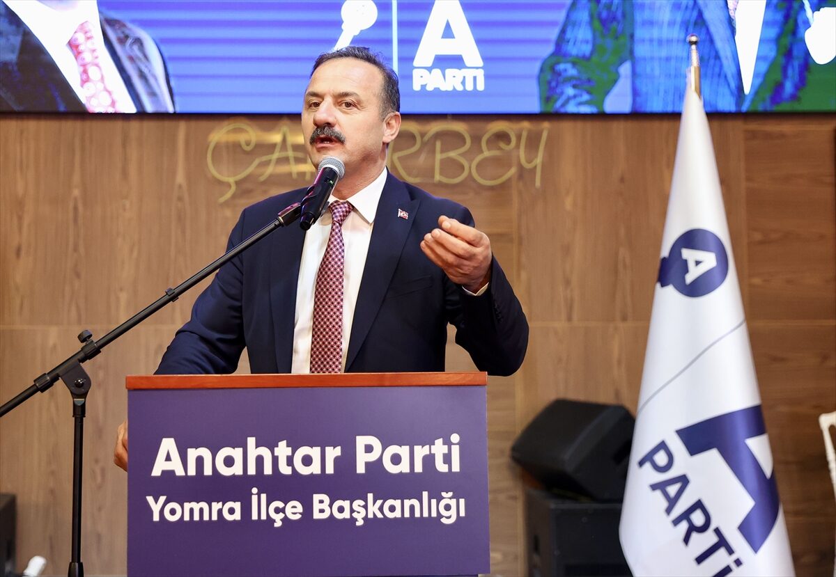TRABZON (AA) – Anahtar Parti Genel Başkanı Yavuz Ağıralioğlu, Trabzon'un