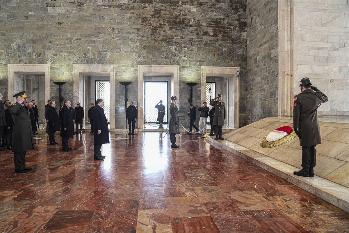 ANKARA (AA) – Ankara Valisi Vasip Şahin ve beraberindeki heyet,