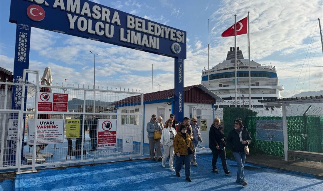 - Bu yıl düzenlediği 40 seferle 28 bin 556 yolcu