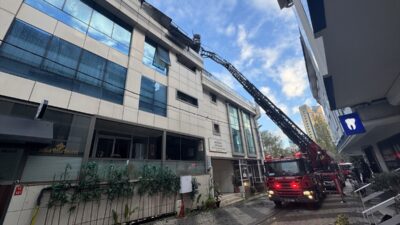 İSTANBUL (AA) – Ataşehir'de bir otelin çatı katında çıkan yangın,