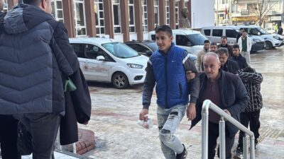 - Olaya ilişkin yakalanan küçük yaştaki 4 şüpheliden 3'ü tutuklandı