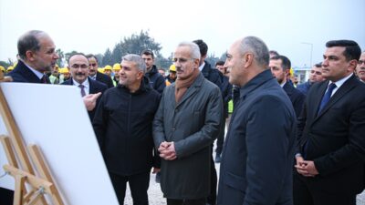 - "Toplu konutlarıyla, modern ulaşım sistemleriyle, otoyoluyla, Amanos Dağları'ndan yapacağımız