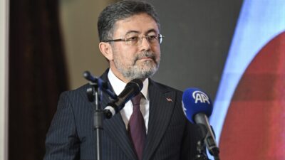 - "Bu çağda, rekabetin kazananı olan ülkeler ürettiğiyle, geliştirdiğiyle, dönüştürdüğüyle