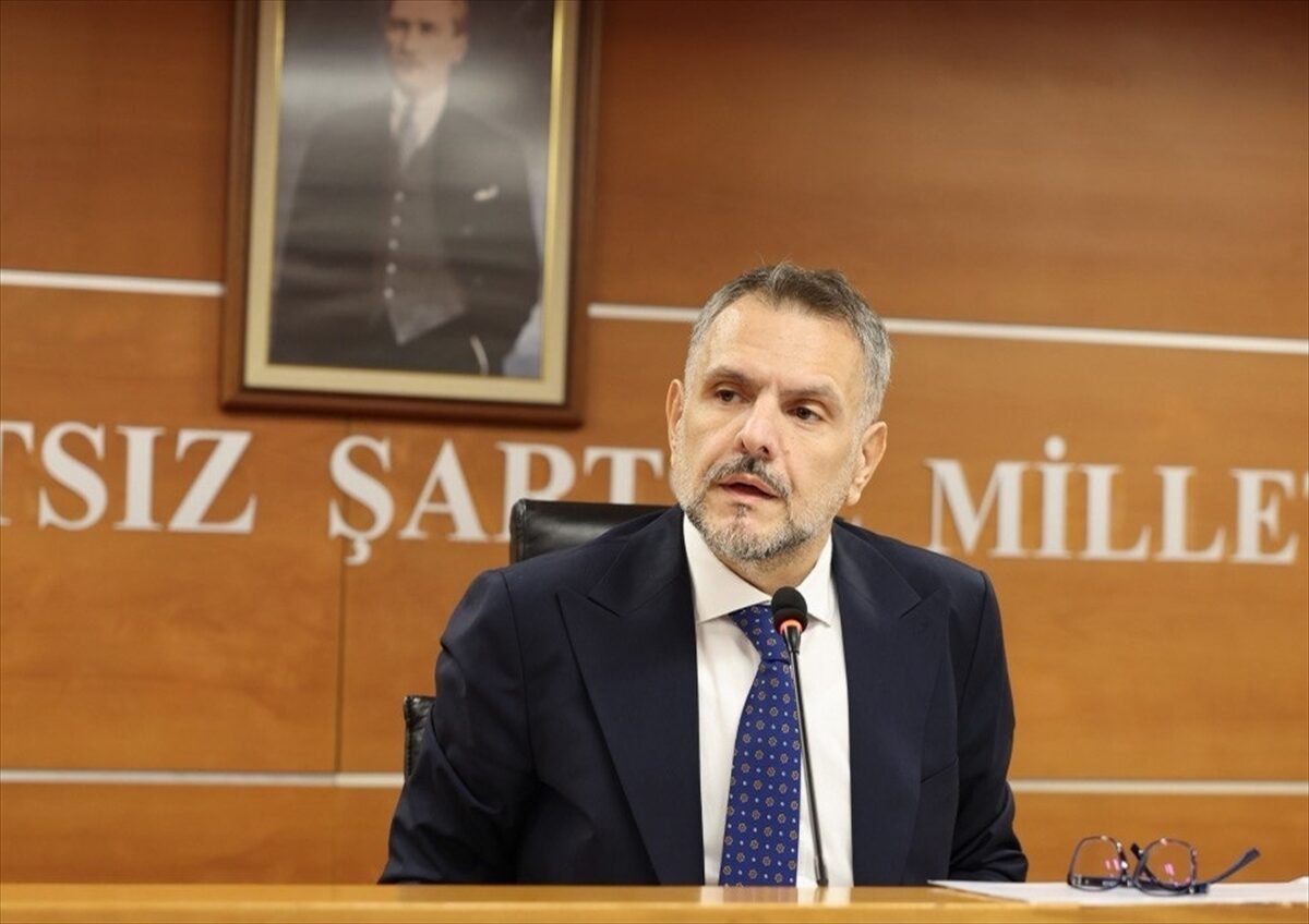 İSTANBUL (AA) – Bayrampaşa Belediye Meclis toplantısında, belediyenin borçları ve