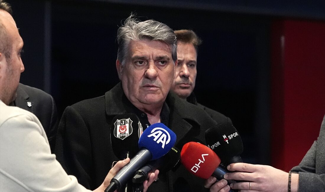 - Siyah-beyazlı kulübün başkanı Serdal Adalı:
- "İkinci yarıya özellikle yabancı