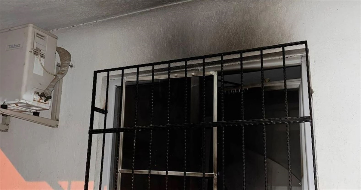 AYDIN (AA) – Aydın'ın Nazilli ilçesinde boşanma aşamasındaki eşinin yaşadığı