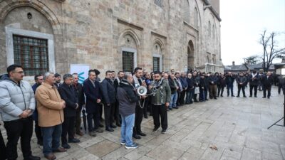 BURSA (AA) – Filistin'deki katliama "dur" demek için İstanbul'daki Galata