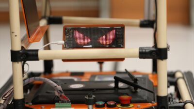 - Görüntü işleme, sensör ve yapay zeka teknolojileriyle çalışan otonom