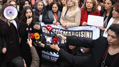 ANKARA (AA) – Bazı kadın milletvekilleri ile Ankara Kadın Platformu