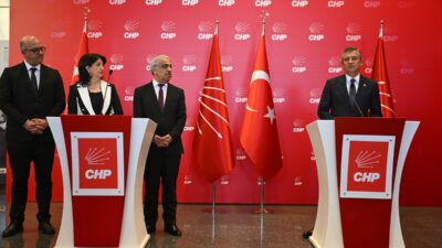 - CHP Genel Başkanı Özgür Özel:
- "Türkiye'de de Suriye'de de