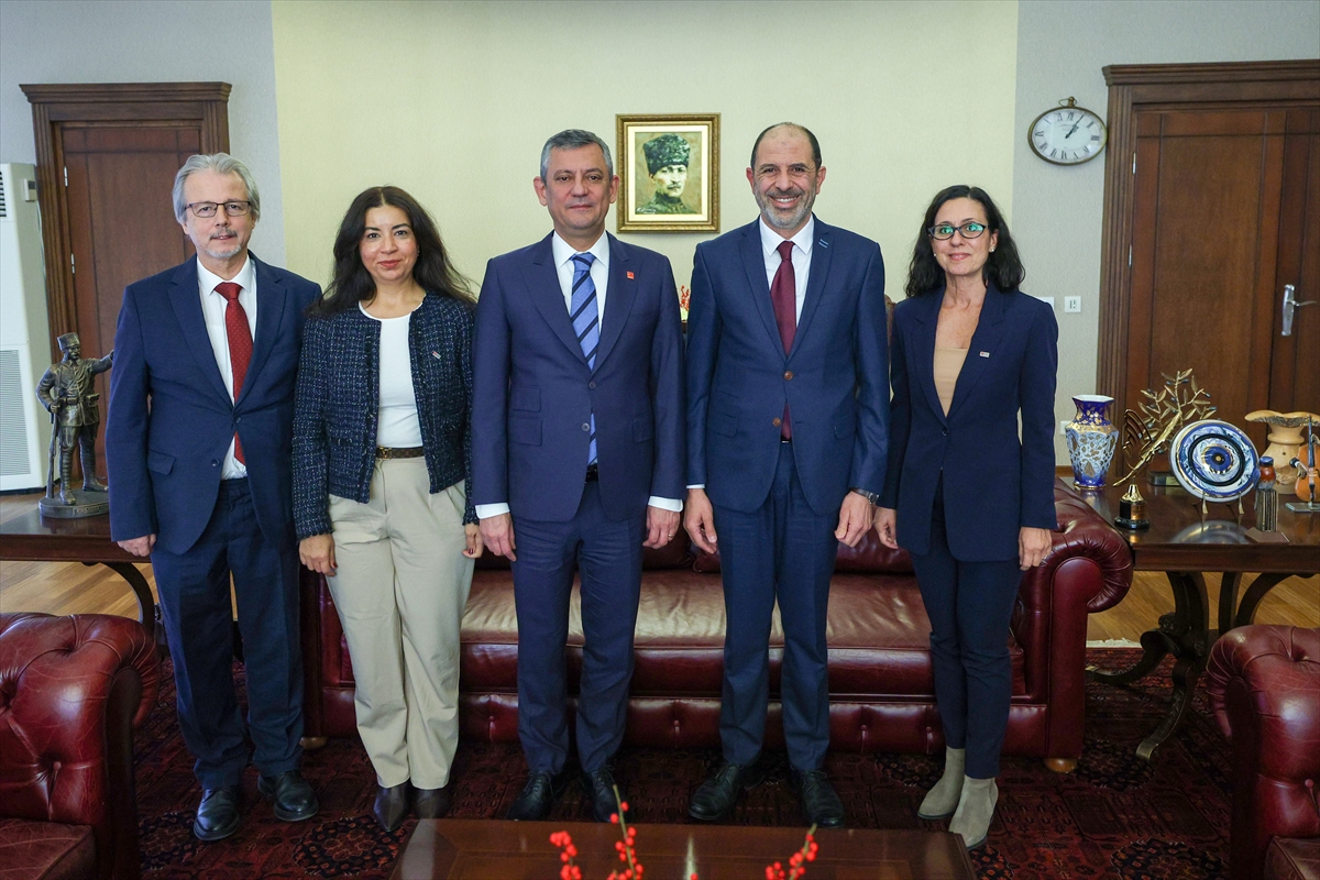 ANKARA (AA) – CHP Genel Başkanı Özgür Özel, KKTC Halkın