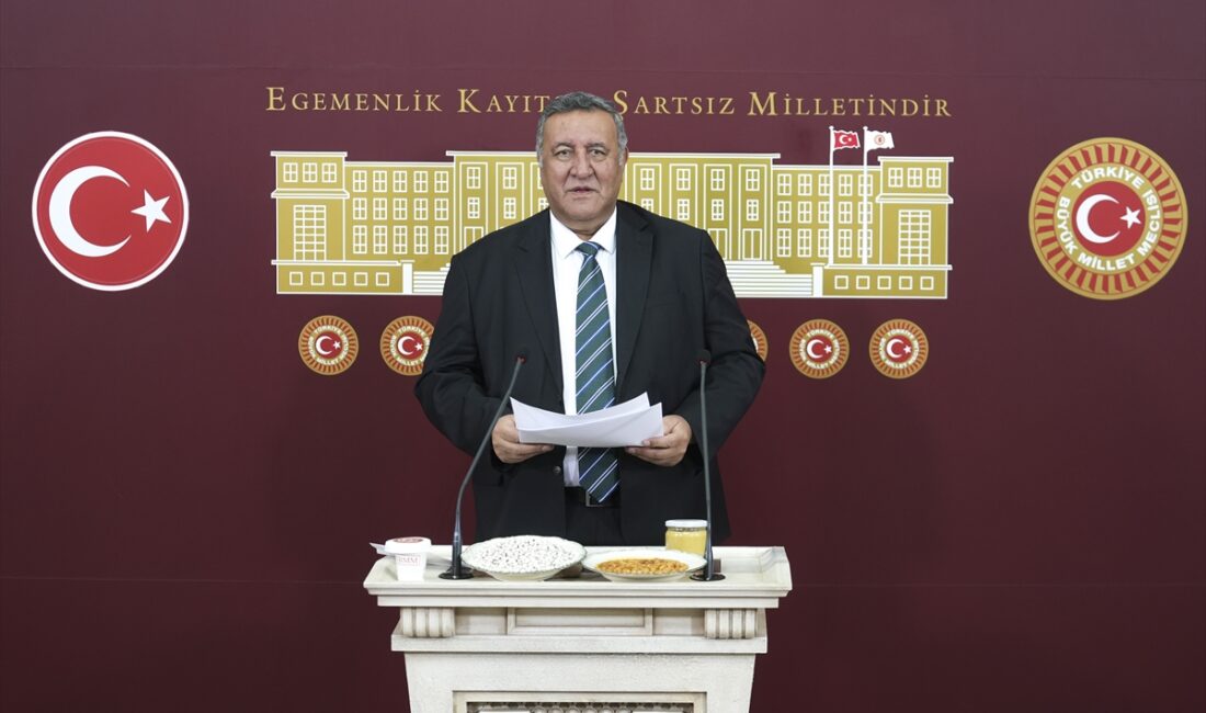 TBMM (AA) – CHP Niğde Milletvekili Ömer Fethi Gürer, hububat