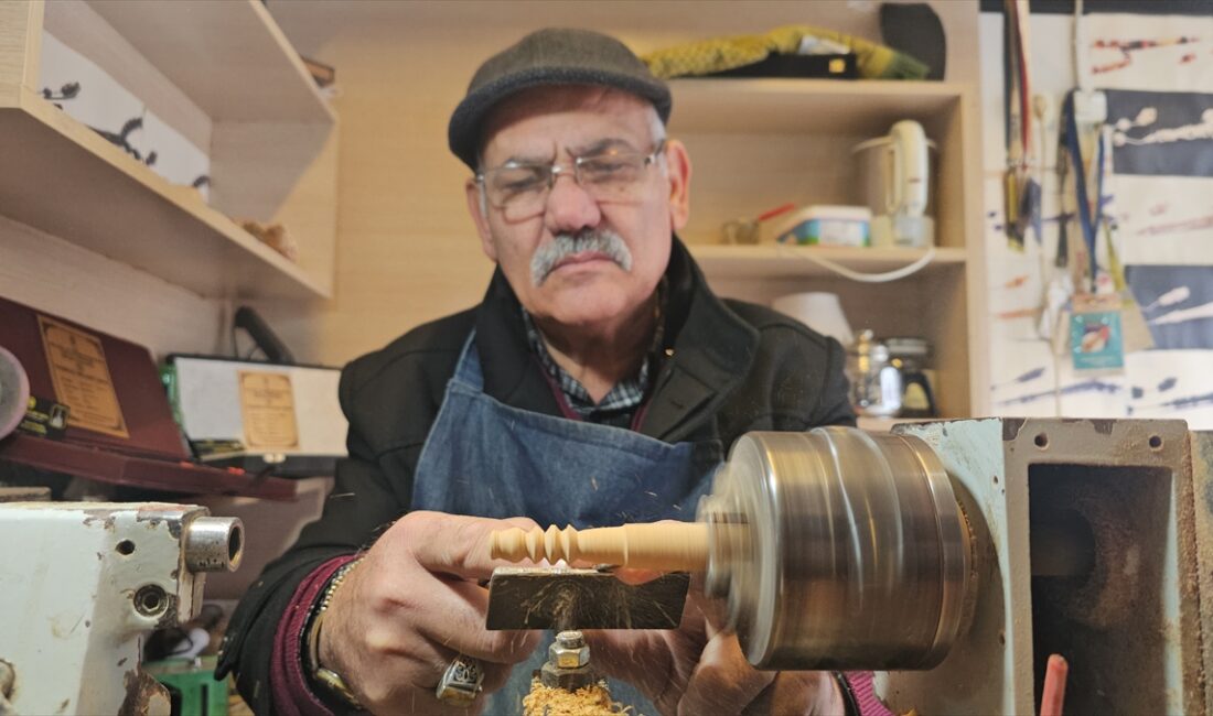 - Osmanlı’dan günümüze uzanan tespih geleneğinin önemli temsilcilerinden biri olarak