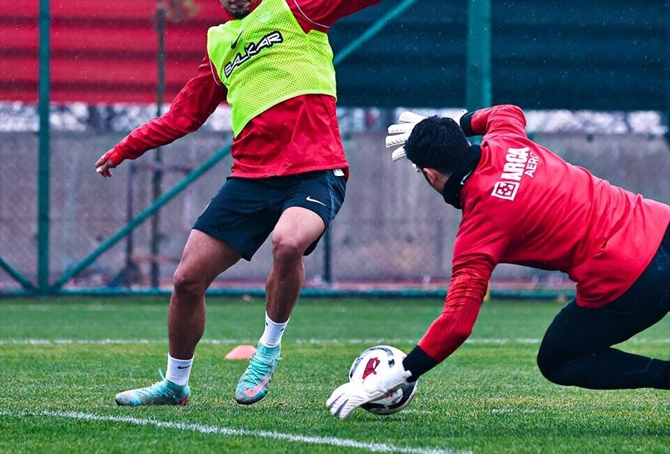 ÇORUM (AA) – Arca Çorum FK, Trendyol 1. Lig'in 17.