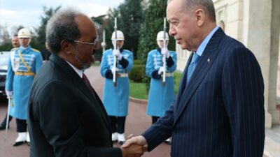 İSTANBUL (AA) – Cumhurbaşkanı Recep Tayyip Erdoğan, davetine icabetle Türkiye'ye