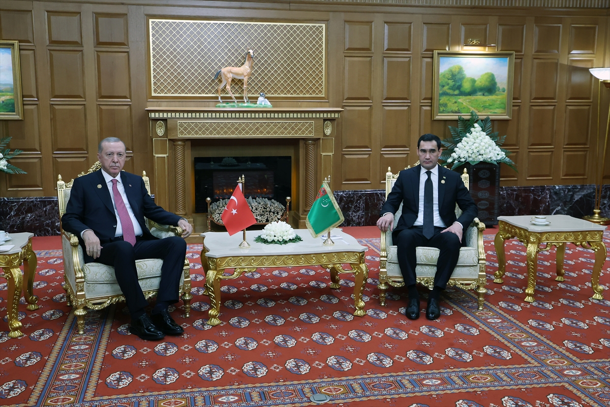 AŞKABAT (AA) – Cumhurbaşkanı Recep Tayyip Erdoğan, Türkmenistan Devlet Başkanı