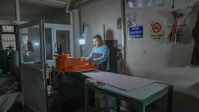 - İzmir kent merkezine 113 kilometre uzaklıktaki Ödemiş ilçesinde büyük