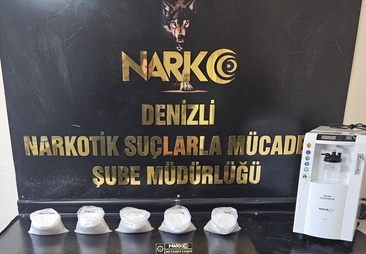 DENİZLİ (AA) – Denizli'de evindeki solunum cihazında uyuşturucu ele geçirilen