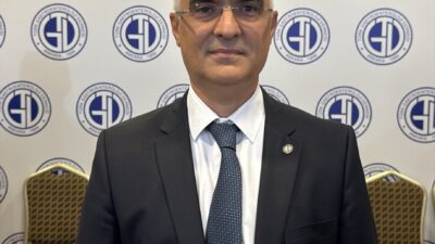 - Türk Gastroenteroloji Derneği Başkanı Prof. Dr. Ayhan Hilmi Çekin:
-