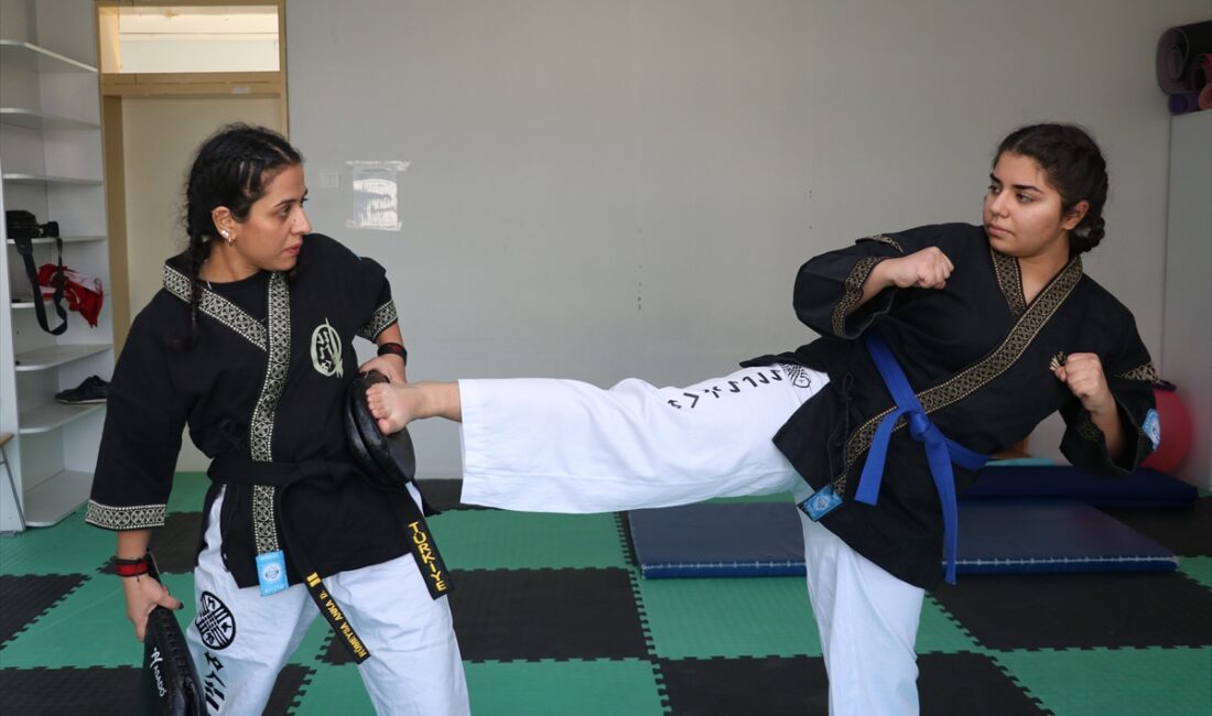 - Bursa'da düzenlenecek 5. Dünya Alpagut Şampiyonası'nda yeniden birincilik hedefleyen